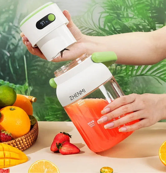 JuiceForce™ GoBlend Portable Juicer